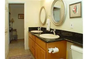 מלון דירות להיינה Lokelani Condominiums